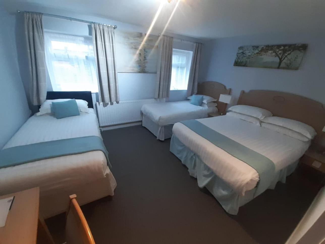 The Manor Guest House Cheadle  Buitenkant foto